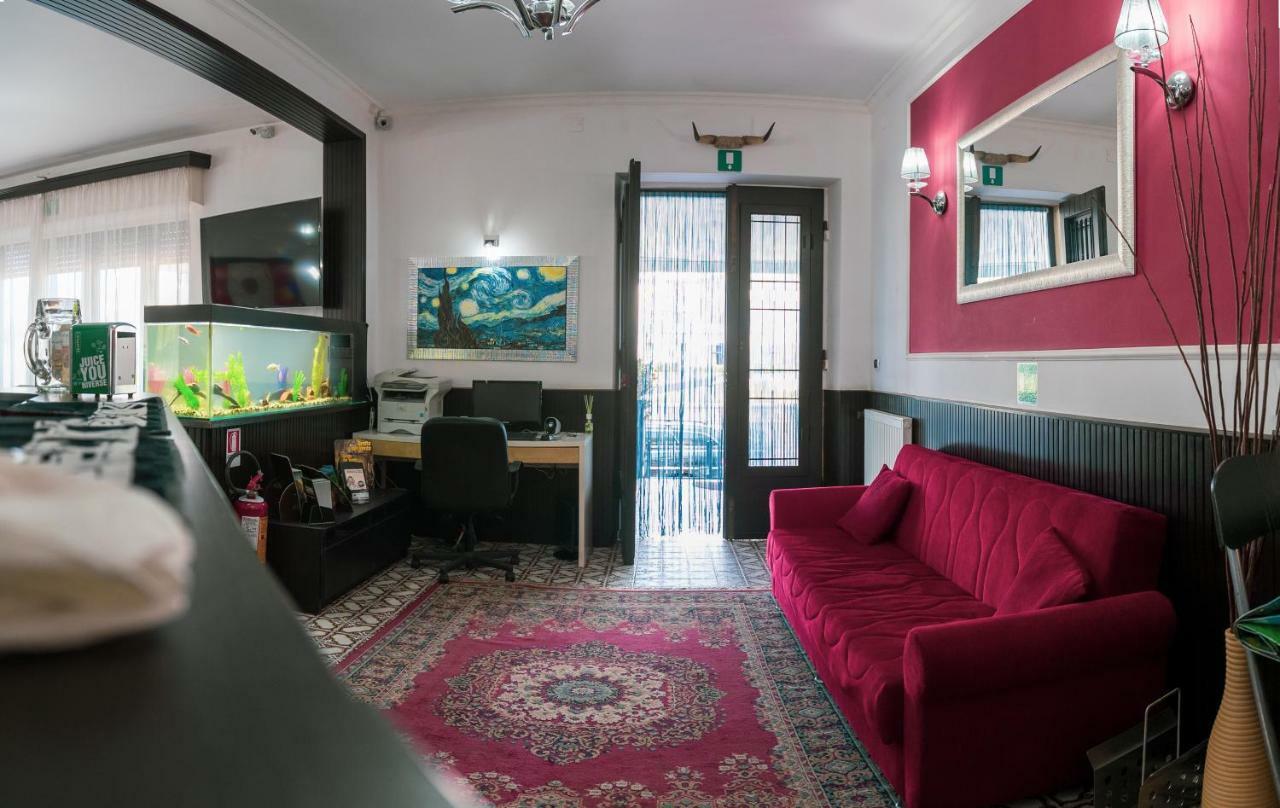 Hotel Burlamacco New 2*
